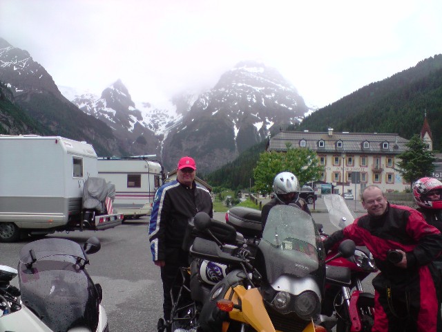 640x480 pixels (74K)